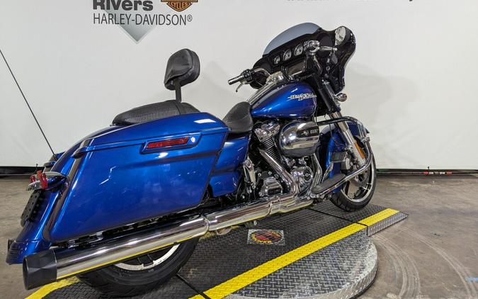 2017 Harley-Davidson Street Glide Special Superior Blue