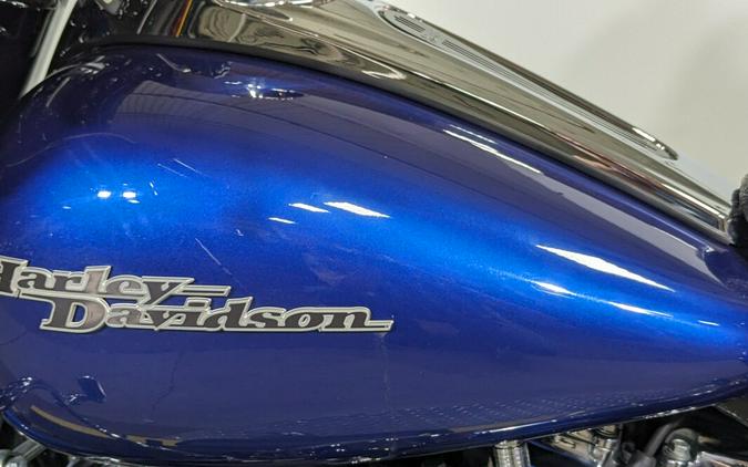 2017 Harley-Davidson Street Glide Special Superior Blue