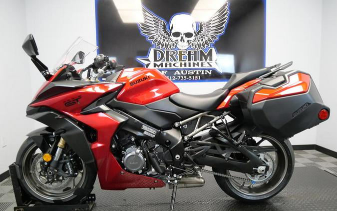 2024 Suzuki GSX-S1000GT Plus