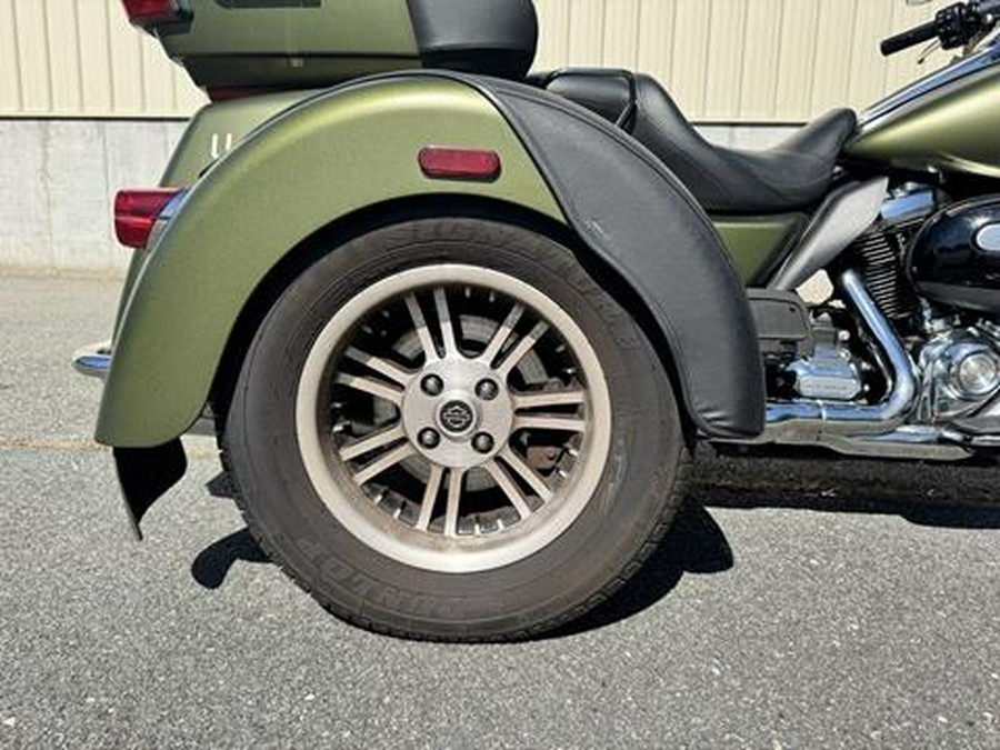 2022 Harley-Davidson Tri Glide Ultra (G.I. Enthusiast Collection)