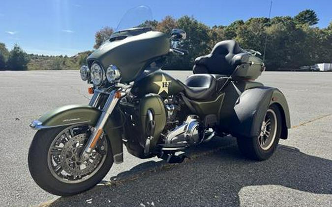 2022 Harley-Davidson Tri Glide Ultra (G.I. Enthusiast Collection)