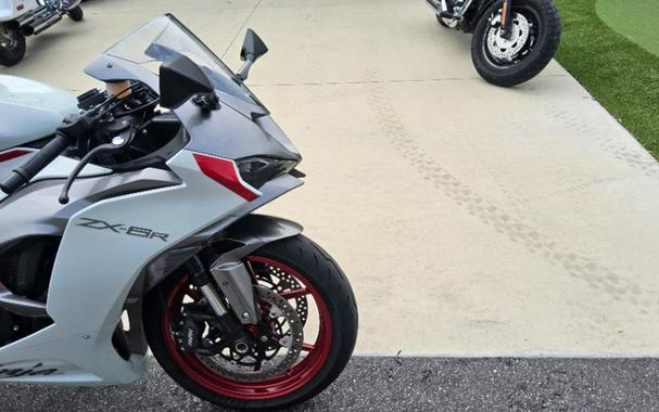 2025 Kawasaki Ninja® ZX™-6R