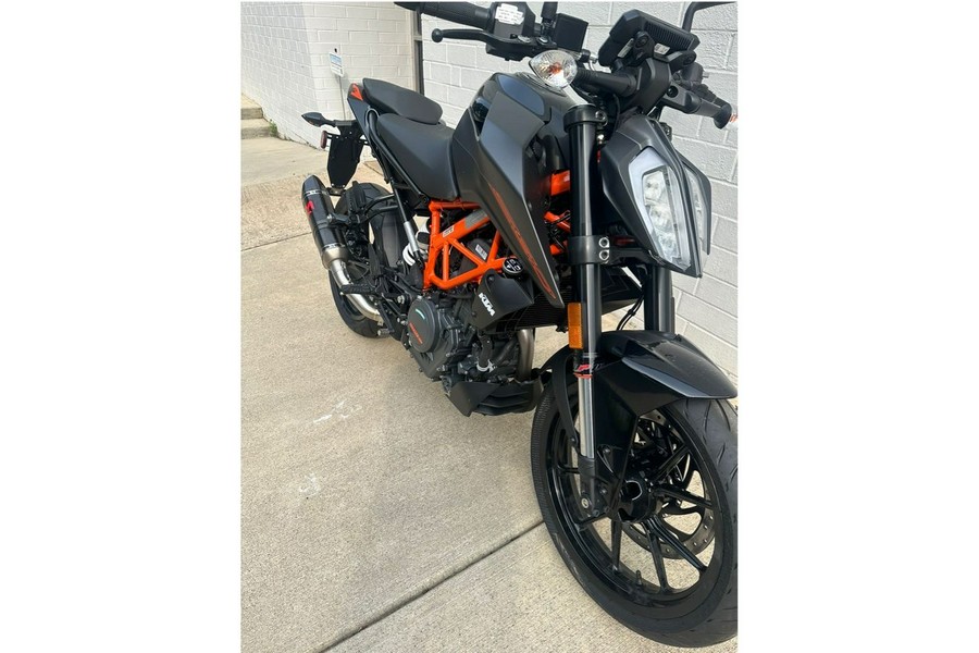 2023 KTM 390 DUKE