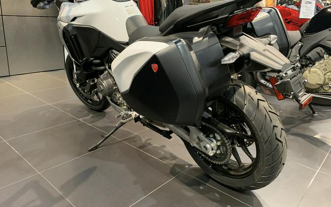 2023 Ducati Multistrada V4 S Travel & Radar