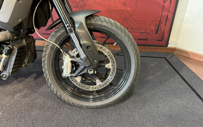 2019 Indian Motorcycle® FTR™ 1200 S Titanium Metallic over Thunder Black Pearl