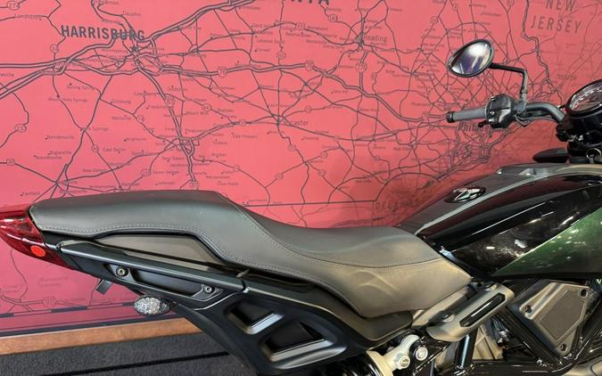 2019 Indian Motorcycle® FTR™ 1200 S Titanium Metallic over Thunder Black Pearl