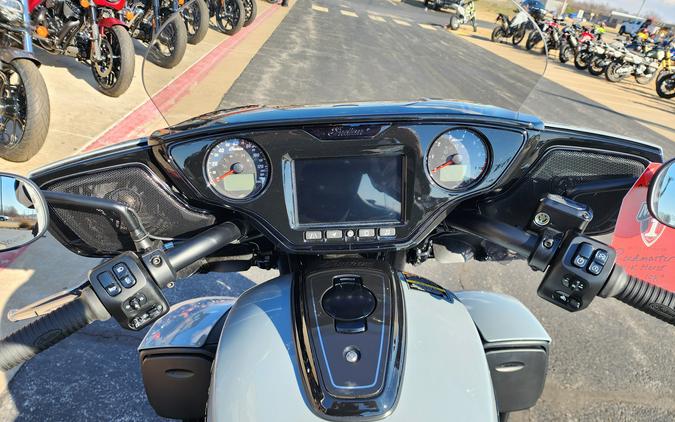 2025 Indian Motorcycle Roadmaster® PowerPlus Dark Horse® with 112 and PowerBand Audio Package