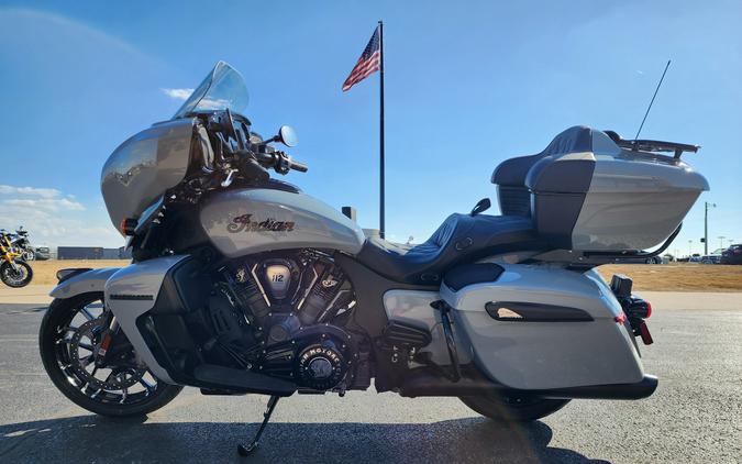 2025 Indian Motorcycle Roadmaster® PowerPlus Dark Horse® with 112 and PowerBand Audio Package