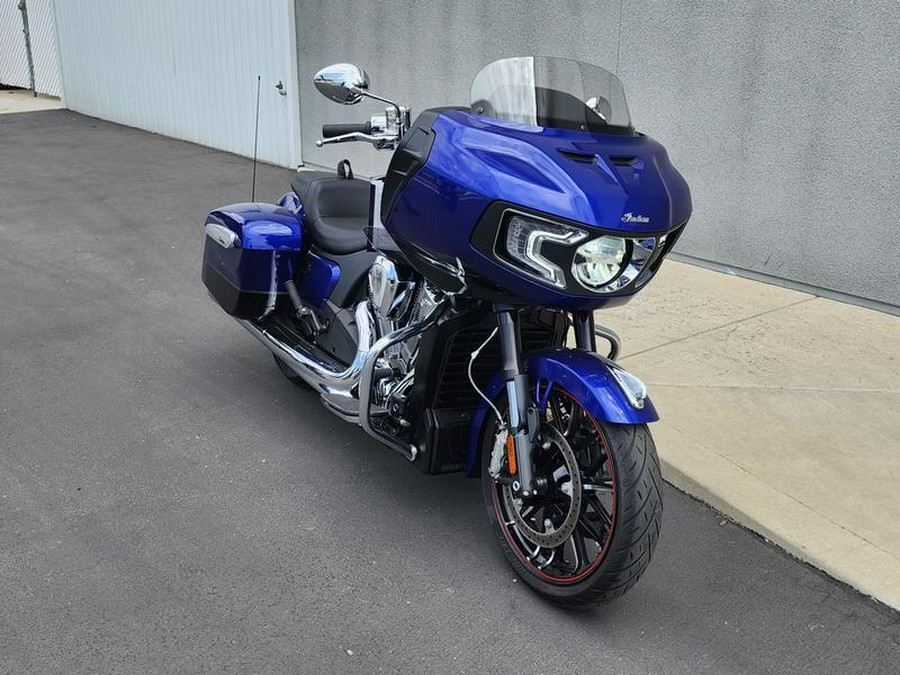 2023 Indian Motorcycle® Challenger® Limited Spirit Blue Metallic / Black Metallic