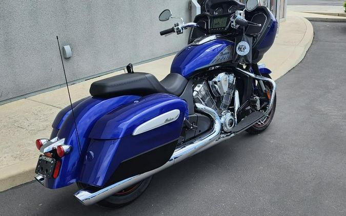 2023 Indian Motorcycle® Challenger® Limited Spirit Blue Metallic / Black Metallic