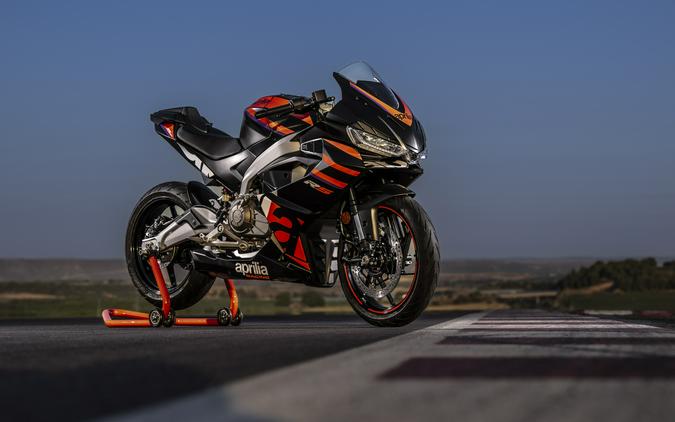 2025 Aprilia RS 457