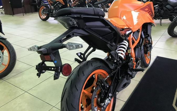 2024 KTM 390 Duke