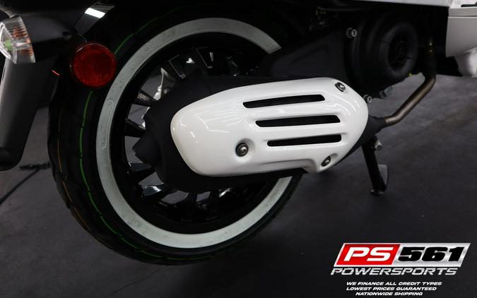 2022 Vespa Sprint 50