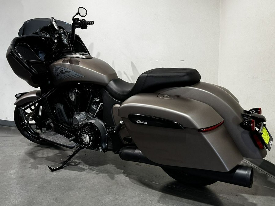 2021 Indian Motorcycle® Challenger® Dark Horse Bronze Smoke