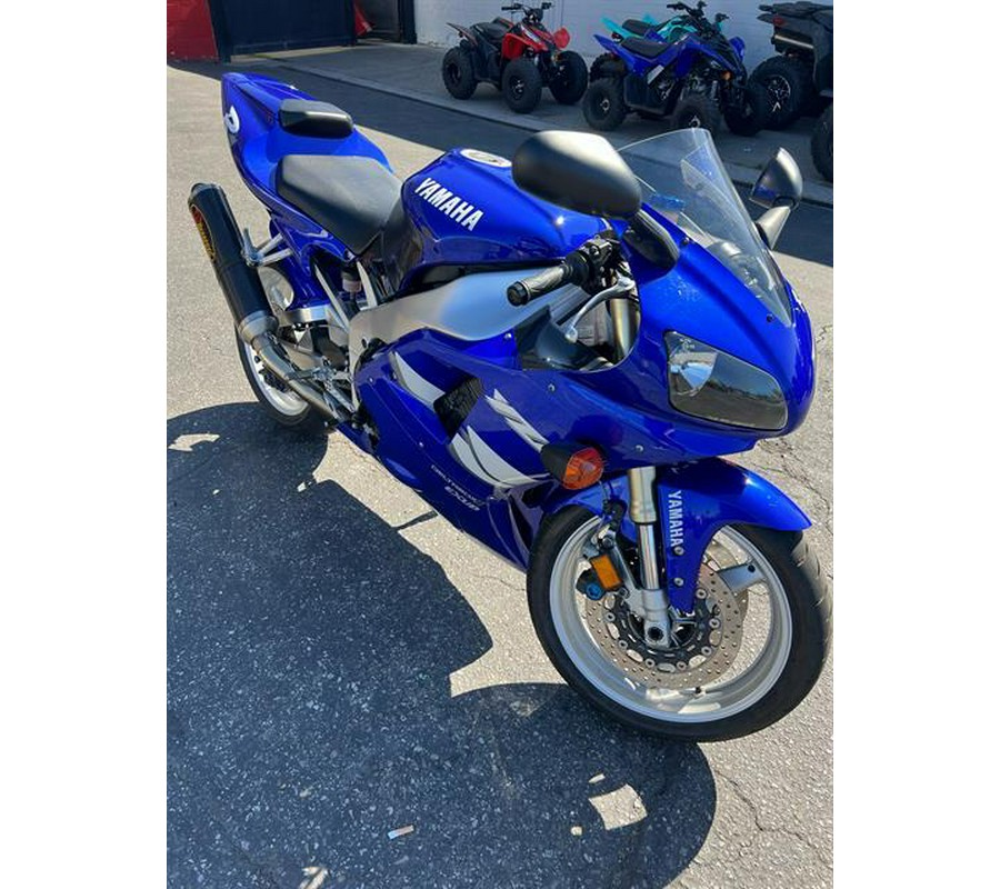 1999 Yamaha YZF-R1