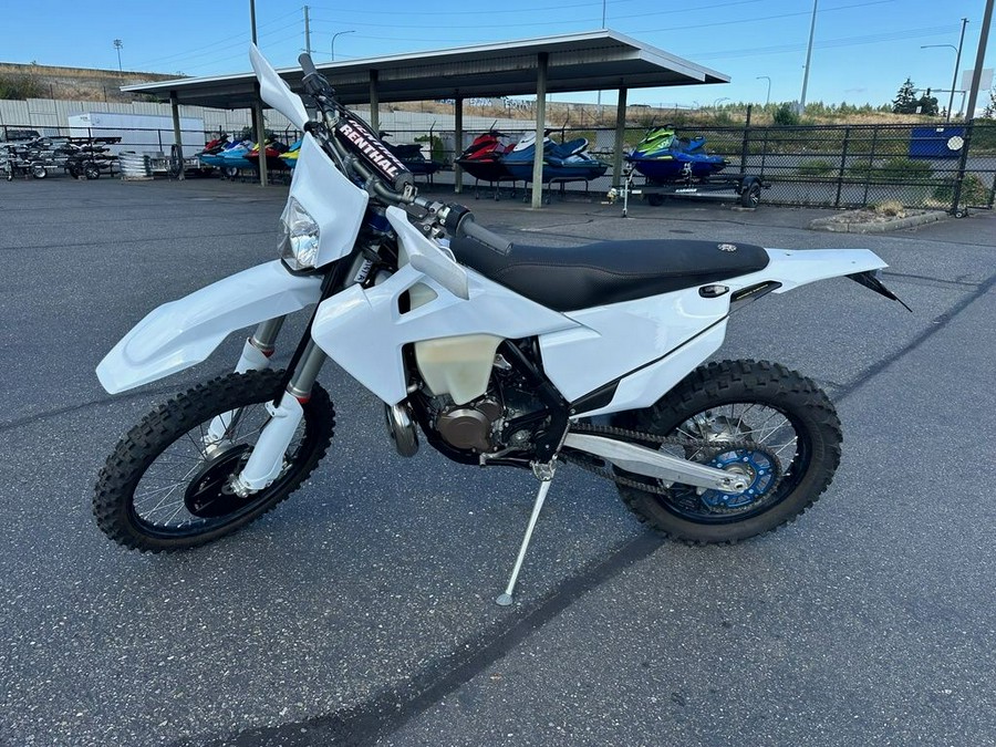 2022 Husqvarna® TE 300i Rockstar Edition