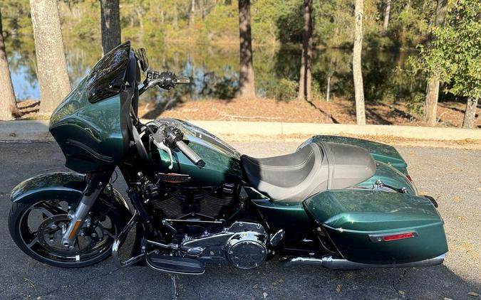 FLHX 2024 Street Glide®