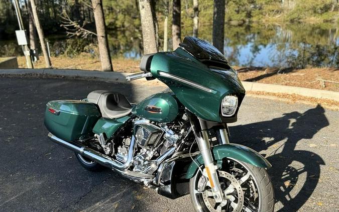 FLHX 2024 Street Glide®