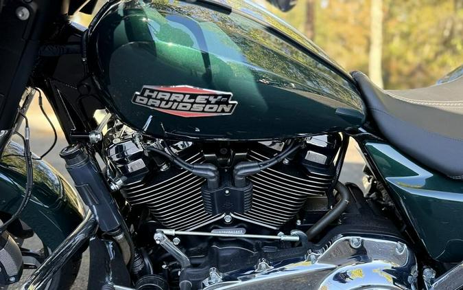 FLHX 2024 Street Glide®