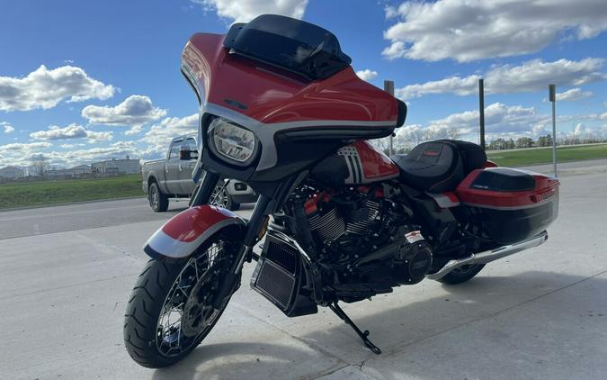 FLHXSE 2024 CVO™ Street Glide®