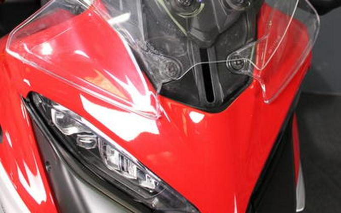 2021 Ducati Multistrada V4S Ducati Red / Alloy Wheels