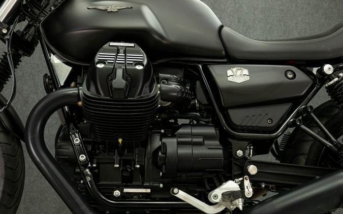 2021 MOTO GUZZI V7 STONE W/ABS