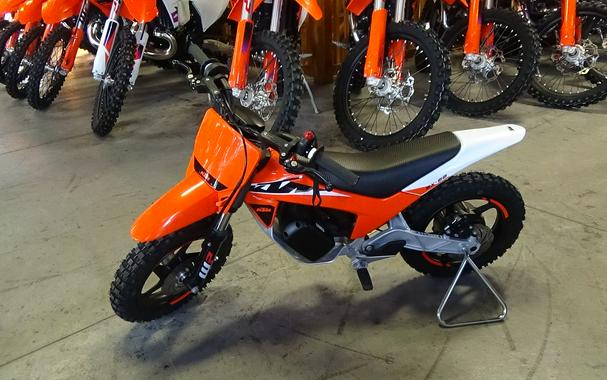 2025 KTM SX-E 2