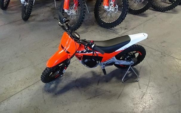 2025 KTM SX-E 2