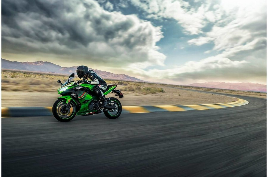 2023 Kawasaki Ninja® 400 KRT EDITION