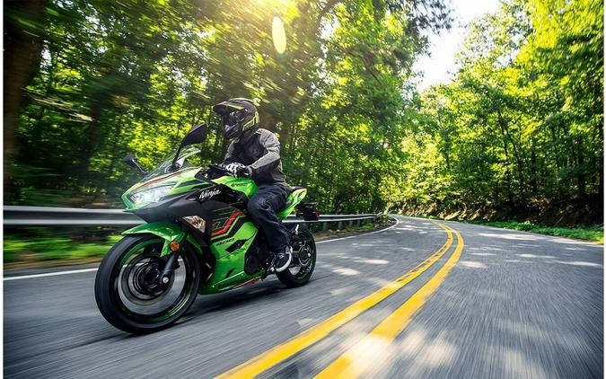 2023 Kawasaki Ninja® 400 KRT EDITION