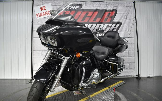 2021 Harley-Davidson® FLTRK - Road Glide® Limited