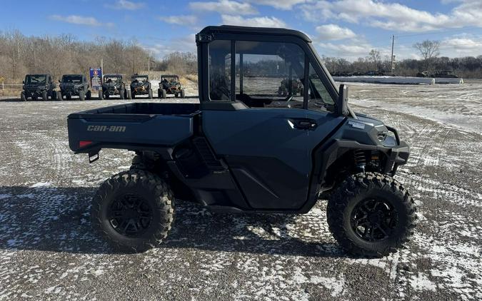 2026 Can-Am Defender Limited HD11