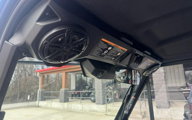 2026 Can-Am Defender Limited HD11