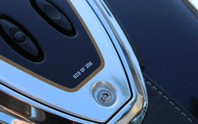 2025 Indian Motorcycle® Roadmaster® Elite Springfield Blue Candy