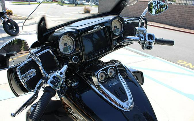 2025 Indian Motorcycle® Roadmaster® Elite Springfield Blue Candy