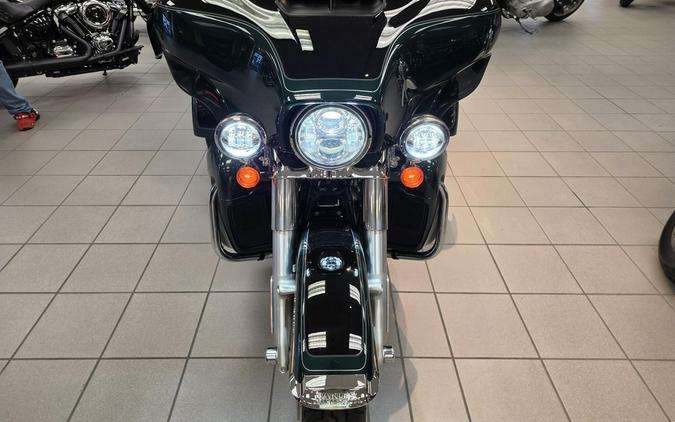 FLHTCUTG 2024 Tri Glide™ Ultra