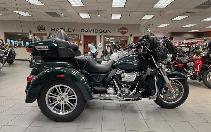 FLHTCUTG 2024 Tri Glide™ Ultra