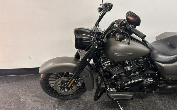 2018 Harley-Davidson Touring FLHRXS - Road King Special