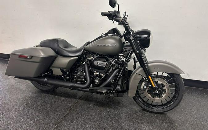 2018 Harley-Davidson Touring FLHRXS - Road King Special