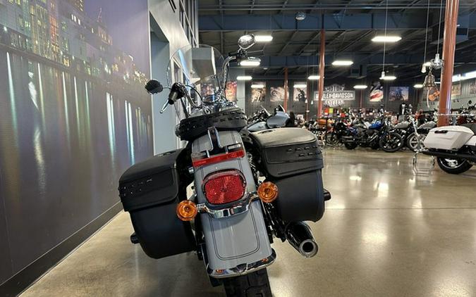 2024 Harley-Davidson FLHCS - Heritage Classic