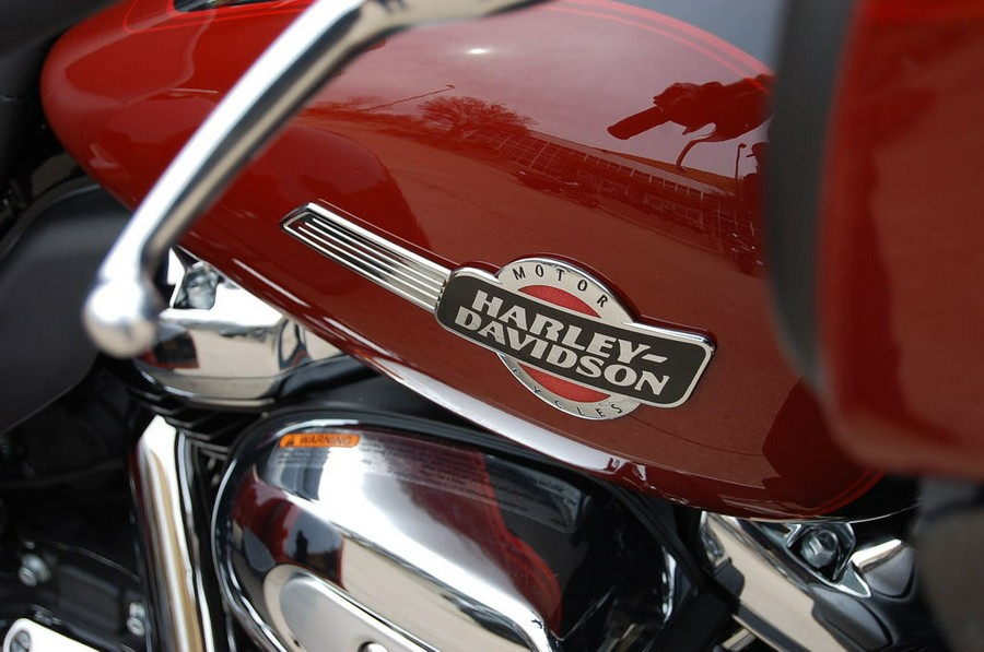 2024 Harley-Davidson® FLHTCUTG - Tri Glide® Ultra