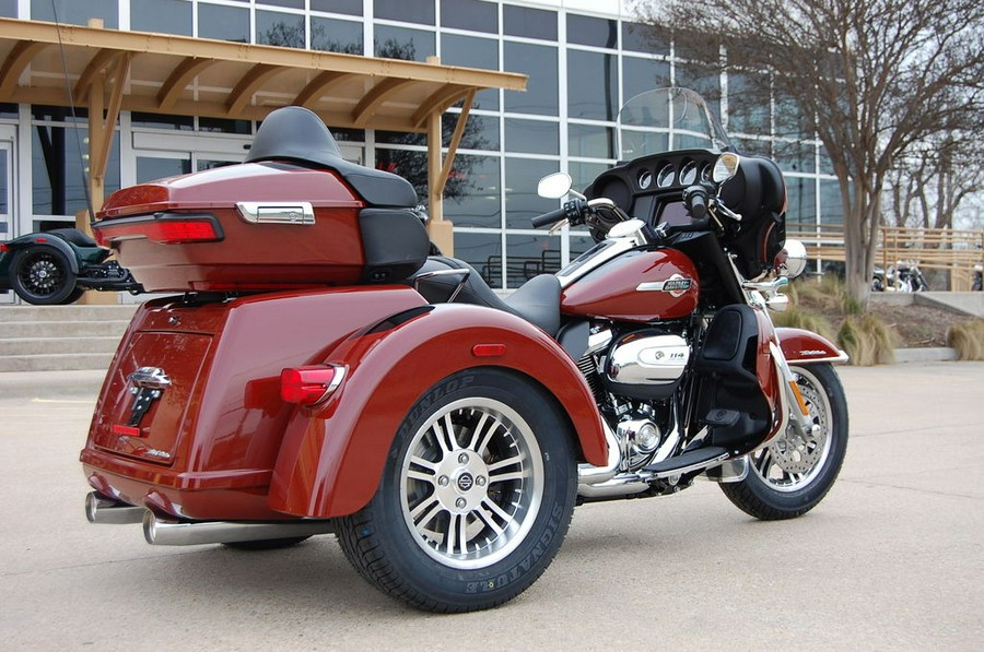 2024 Harley-Davidson® FLHTCUTG - Tri Glide® Ultra