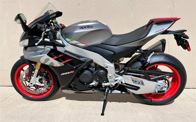 2024 Aprilia RSV4 1100