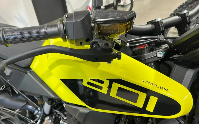 2025 Husqvarna Vitpilen 801