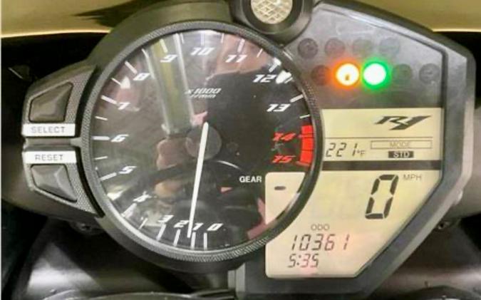 2011 YZF-R1 - Raven - Yamaha