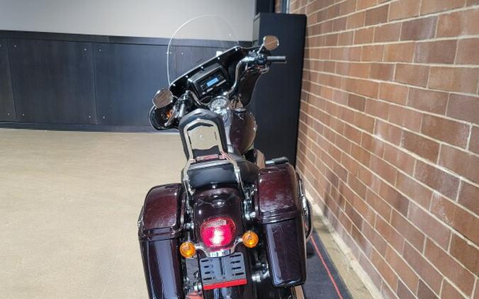 2014 Harley-Davidson® Switchback™ BLACKND CAYENNE FLD103