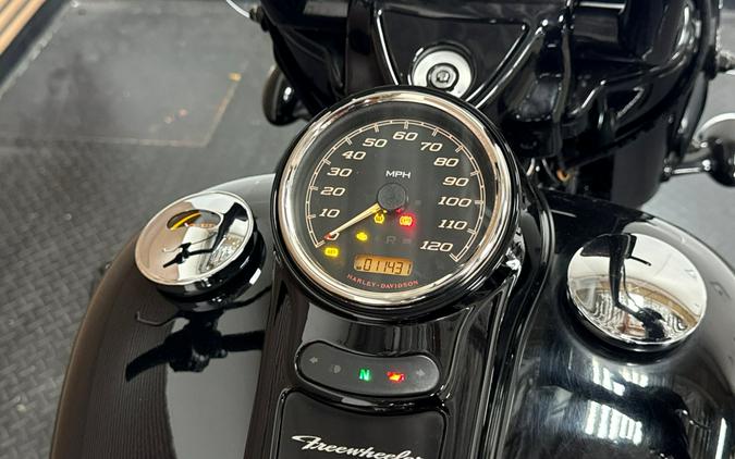 2023 Harley-Davidson Freewheeler