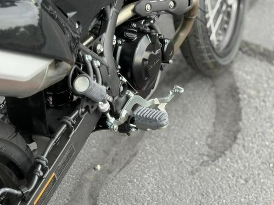 2027 Kawasaki KLX233FVFNL