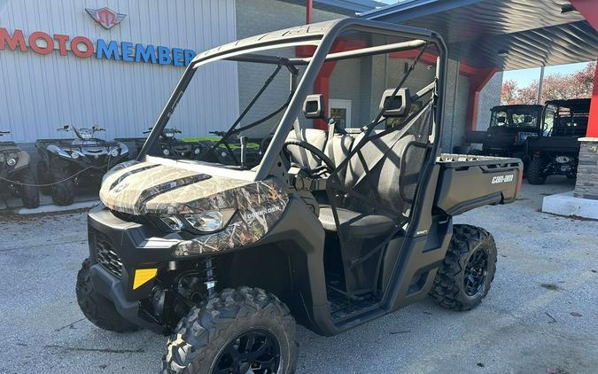 2024 Can-Am® SSV DEF DPS 62 HD9 CA 24