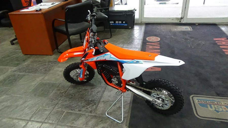 2024 KTM SX-E 3